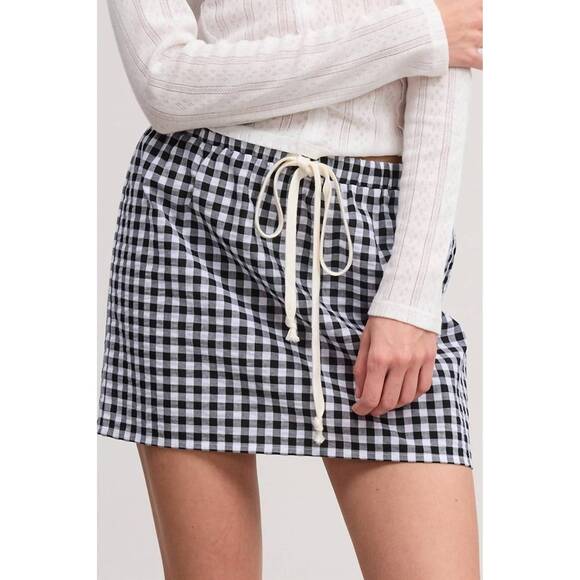OLIVACEOUS Dresses & Skirts - NEW OLIVACEOUS gingham check skirt in black /white